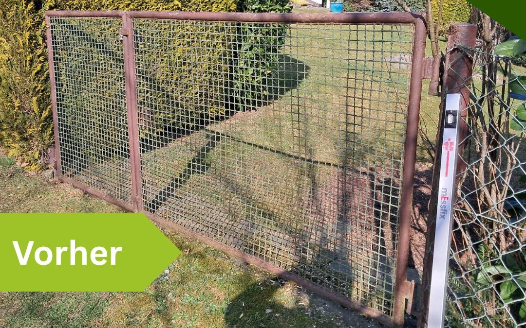 Fachgerechter Austausch Metalltor durch blickdichten Holzzaun in Engelskirchen