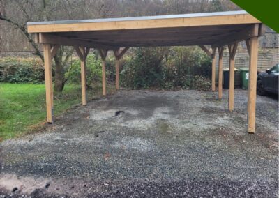 Doppelcarport aus Holz in Engelskirchen-Loope – Maßgeschneiderte Gartenlösung