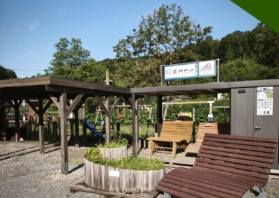 Neue Ausstellungsbereiche bei Ueberberg – Holz im Garten in Engelskirchen