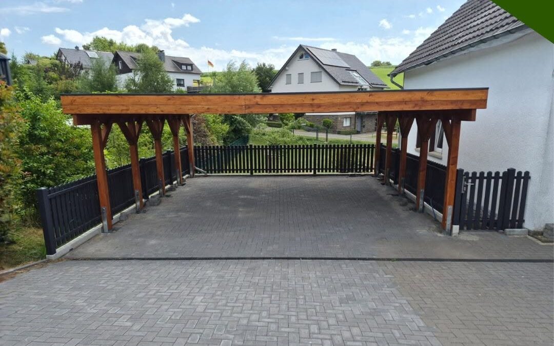 Maßgefertigter Doppelcarport aus Holz für Lindlar